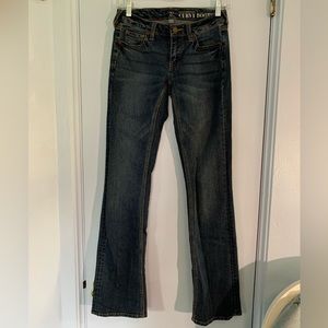 NWOT NY&C Curvy Low Waisted Boot Cut Dark Wash Jeans